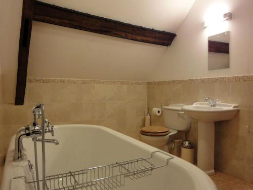 Hornshayne Farmhouse Farway Colyton - image 11