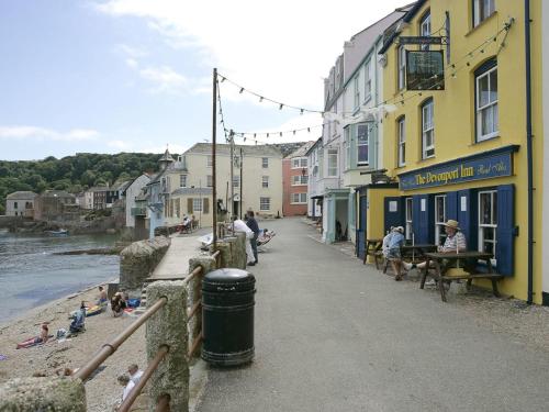 Nirvana in Cawsand