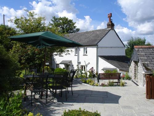 1 Rose Cottages, Lostwithiel, Lostwithiel, Cornwall