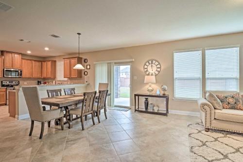 Texas Home with Patio and Grill about 16 Mi to Austin in Glenbrook