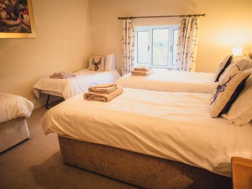 Deerclose West Farmhouse Leyburn - image 10