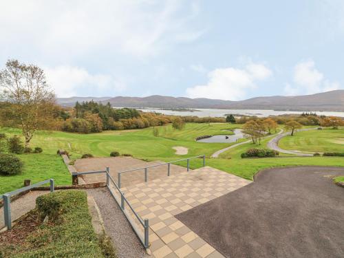 Ring of Kerry Golf Club Cottage, Kenmare in Kenmare