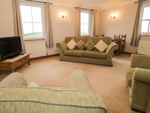 1 Park Nook Millom - image 4