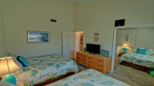 Two-Bedroom Apartment image 9