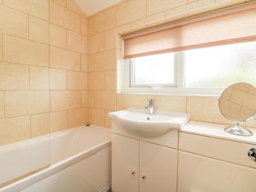 Bayview NEWQUAY - main image