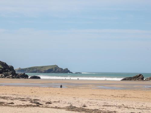 Bayview NEWQUAY - image 8