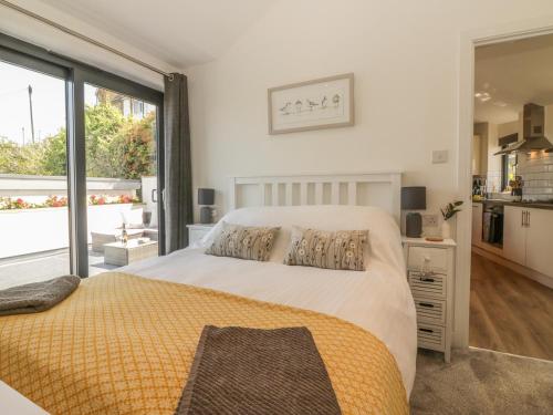 Harbour View Retreat Brixham - image 14