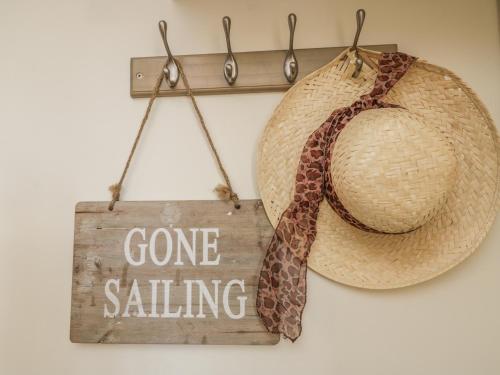 Sailing By Whitby - image 5