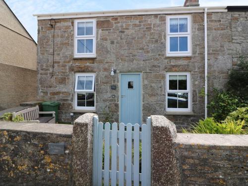 Pebble Cottage, Penzance, , Cornwall