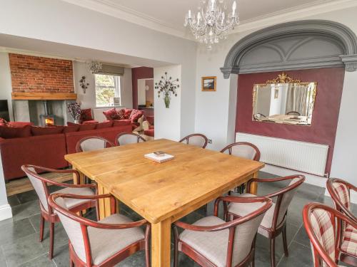Ellie's Lodge Ulverston - image 5