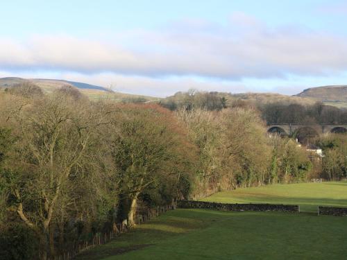 2 Storrs Cottages Carnforth - image 2