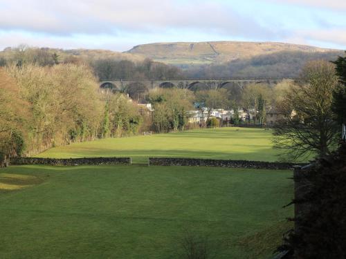 2 Storrs Cottages Carnforth - image 7