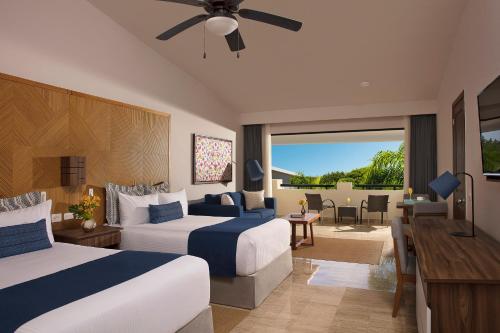 Two-Bedroom Family Suite Tropical View