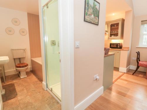The Garden Room - image 12