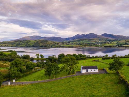 Lough Island Reavy Cottage, Dublin