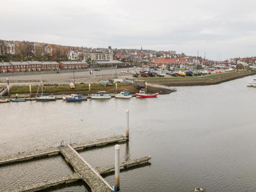 Marina Apartment in Whitby