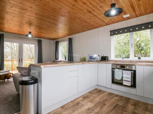 Lodge Three - main image