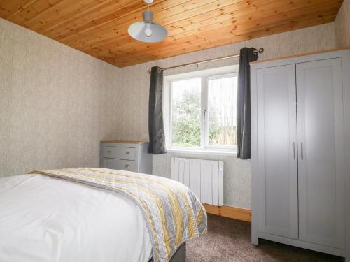 Lodge Three - image 7
