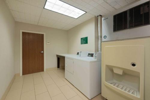 La Quinta by Wyndham Columbus - Grove City La Quinta by Wyndham Columbus - Grove City
