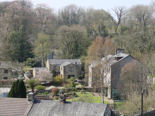 Bank End Cottage - image 6