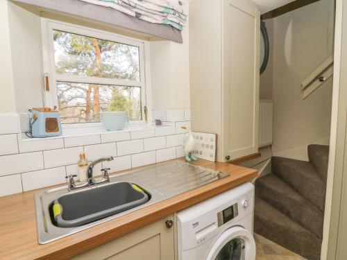 Bank End Cottage - image 7