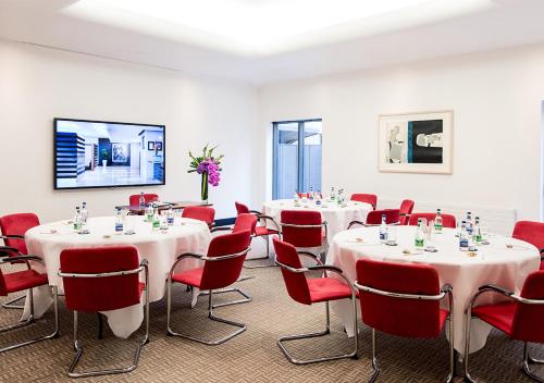 克羅克公園酒店 The Croke Park Hotel