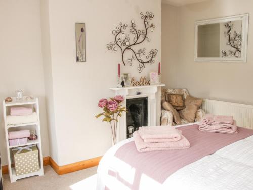 Ensdon Lea Cottage - image 8