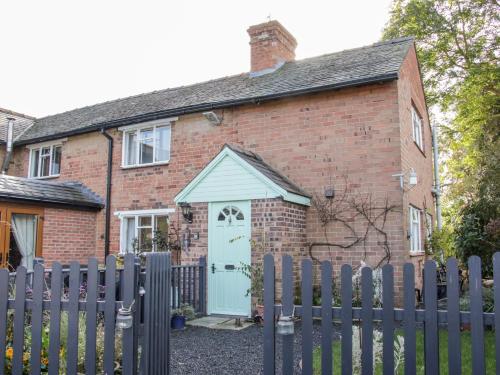 Ensdon Lea Cottage - Shrewsbury