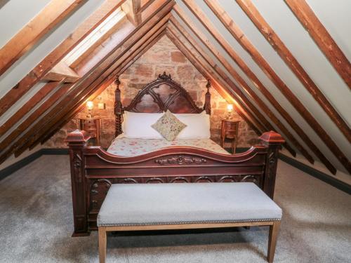 Stable Cottage - image 4