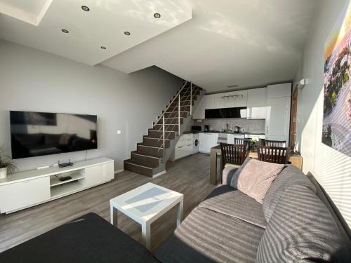 Beautiful City View Maisonette Apartment by Flat Mаnager, Sofia (Foto 2)