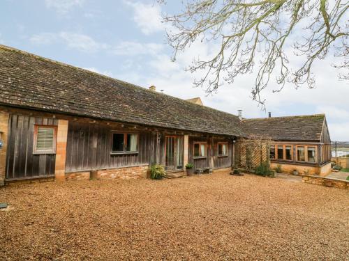 The Long Barn, , Oxfordshire