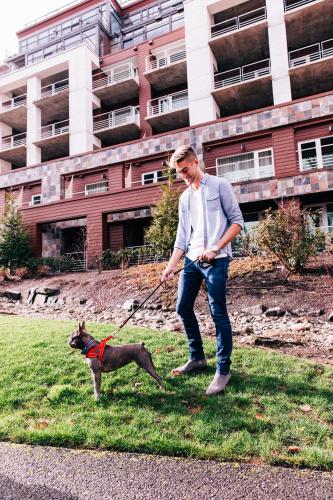 River's Edge Hotel Portland, Tapestry Collection by Hilton