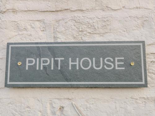 Pipit House - image 3