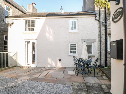 Church View Cottage - main image