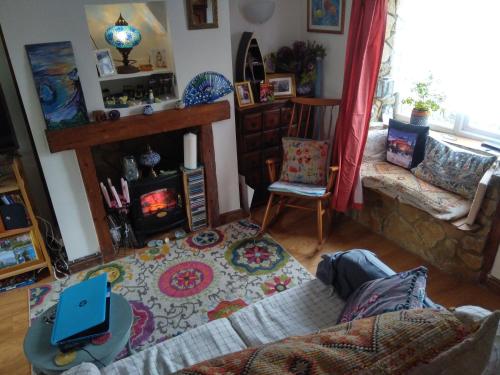 Cosy Quirky Terraced Cottage, , Dorset