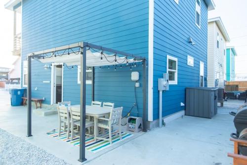 The Reel Home - image 6