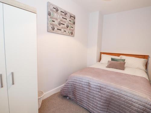 Lincoln House - image 2