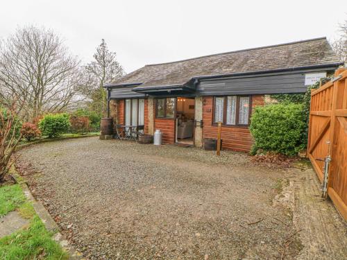 Hilly Field Barn - Yelverton