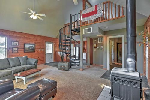 Hillside Cabin on 43 Acres with Private Lake and View! - image 3