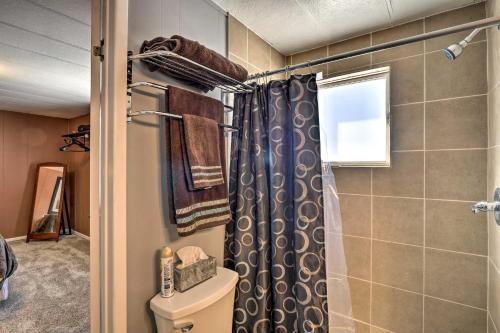 Cozy Retreat with Fireplace - Shuttle to Breck! - image 5