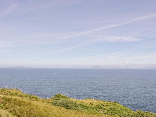 Clifftop Haven - image 5