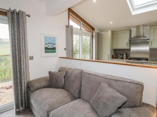 1 Valley View - image 12