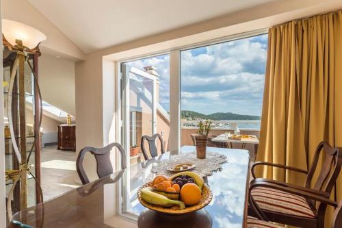 Apartments by the sea Rogoznica - 17997 - image 4