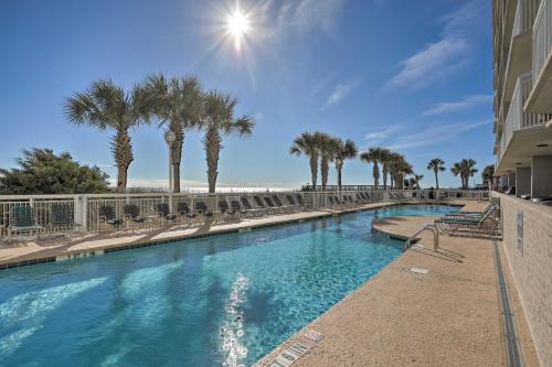 Myrtle Beach Seaside Escape with Beach and Pool Access in Myrtle Beach, USA