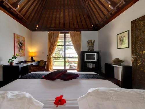 Raj Three-Bedroom Villa with Private Pool image 7
