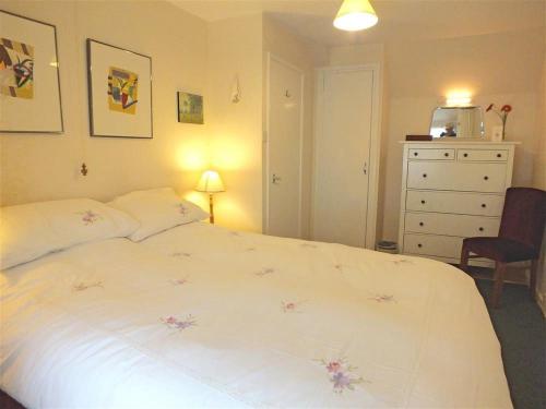 Granston Cottage - image 2