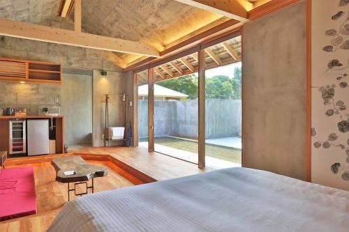 KAWASEMINOSU (MUKAKA VILLA) in Okinawa Main island