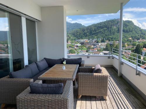 Luxus Penthouse Bregenz Feldmoos mit Whirlpool & riesen Terrasse, nahe Festspiele