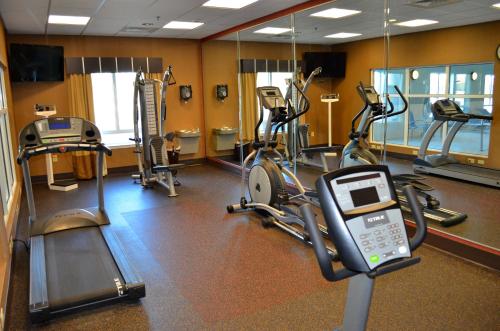Holiday Inn Express & Suites - Smithfield/Selma By IHG - 피트니스 센터