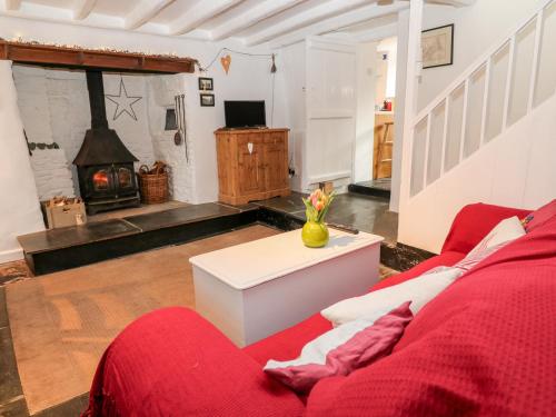Elm Cottage - image 6